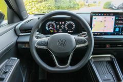 VW T-Roc 1.5 Black Style / DISCOVER/ 18"/ CARPLAY