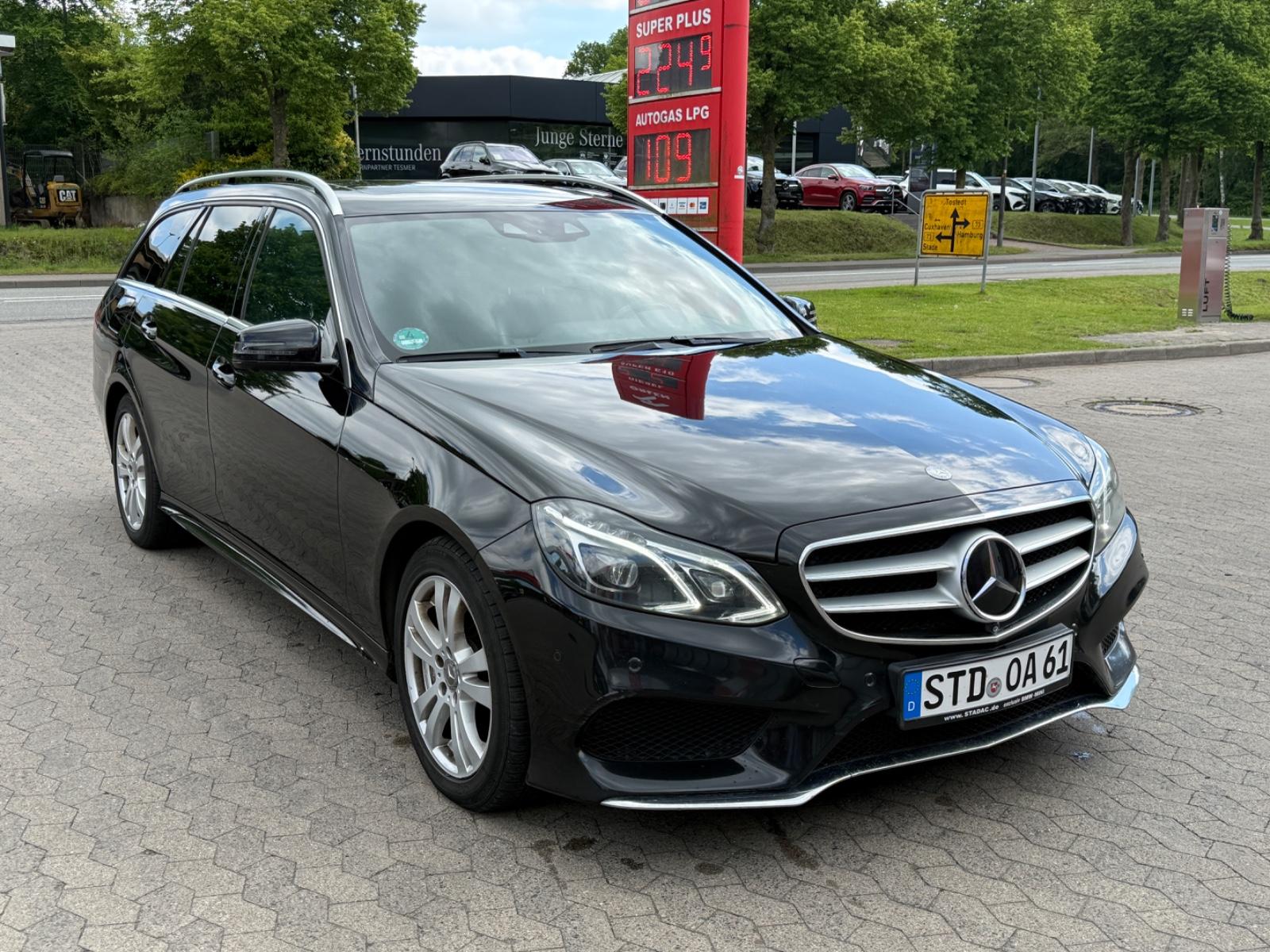 Mercedes-Benz E 350 T-Modell BlueTec 4Matic*LED*ACC*