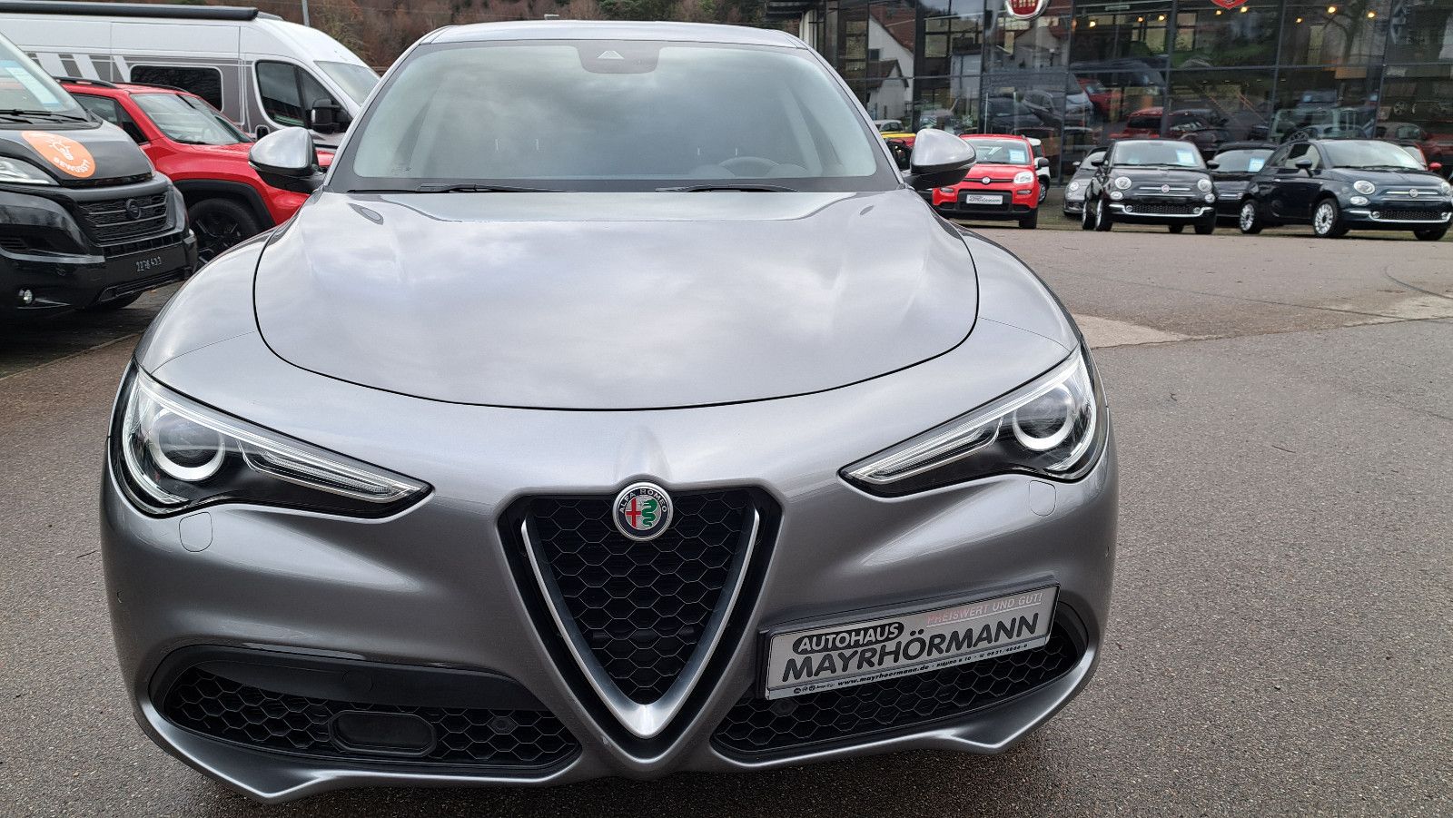 Fahrzeugabbildung Alfa Romeo Stelvio First Edition Q4