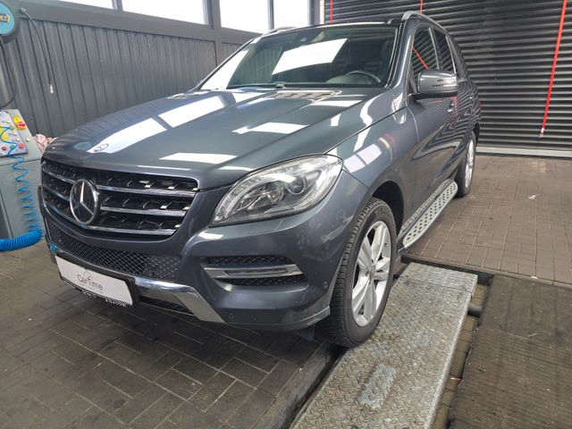 Mercedes-Benz ML 350 CDI BlueTec*Leder*Navi*Bi Xenon*Panorama