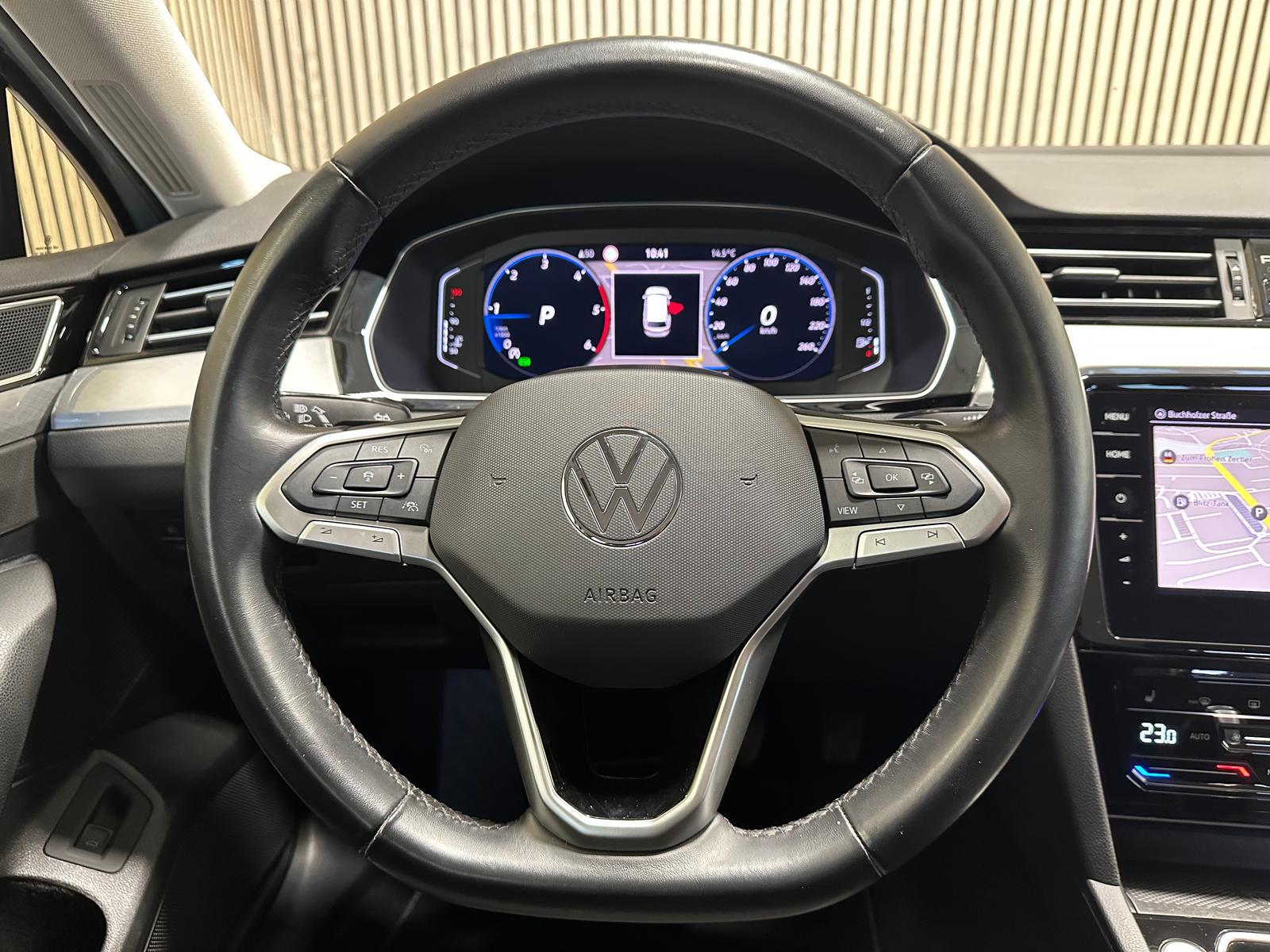 Volkswagen Passat 2.0 TDI Business AHZV Matrix HuD, миниатюра 9