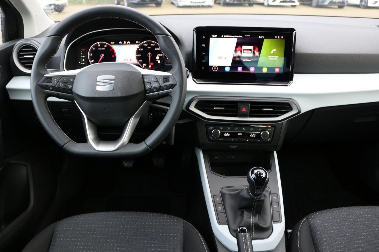 Fahrzeugabbildung SEAT Arona Style 1.0 TSI 110 PS 6-Gang VFW