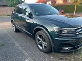 Volkswagen Tiguan Allspace R-Line 2.0 TDI Bi-Turbo 239 PS - Volkswagen: Turbo