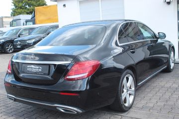 Mercedes E 220 - 8
