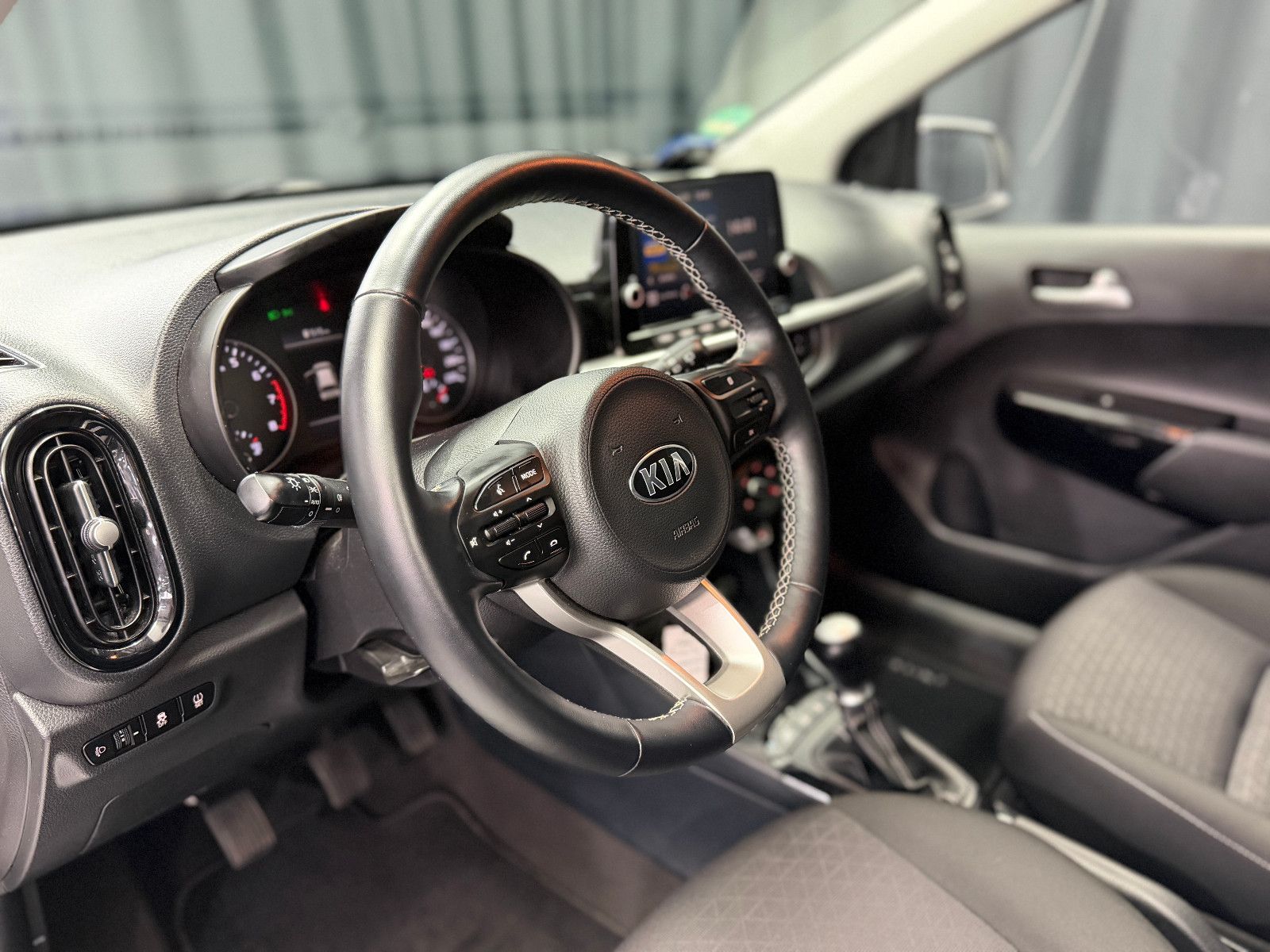 Fahrzeugabbildung Kia Picanto Dream Team|AC|RF-CAM|Carplay