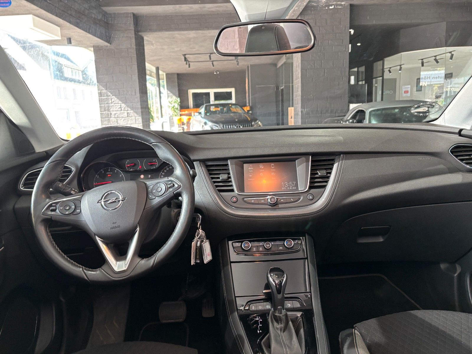Fahrzeugabbildung Opel Grandland (X) *Klimaauto.*PDC*SHZ+L-Heizung*ACC