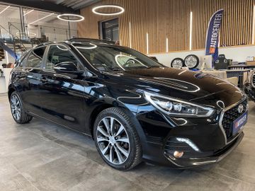 Hyundai i30 YES! Plus *PANO*AHK*KAMERA*NAVI*CARPLAY*TEMP