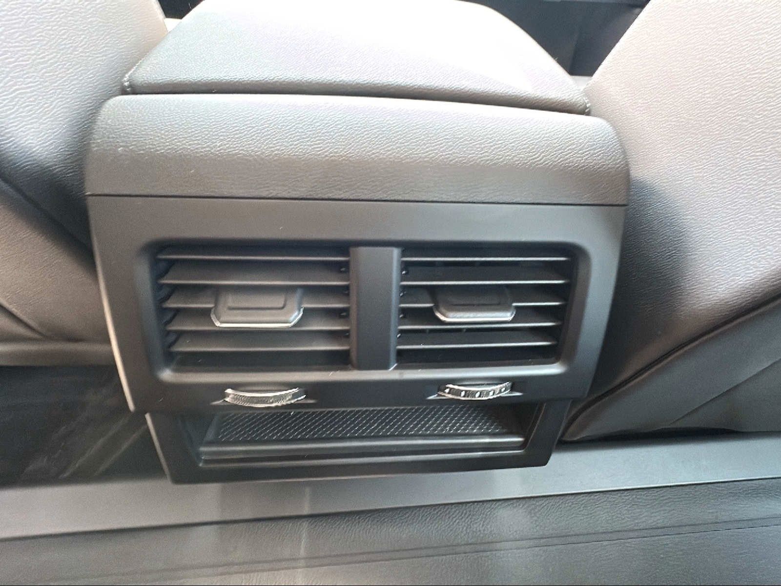 Volkswagen Touareg 3.0 TDI 4Motion AHK LED Navi foto 10