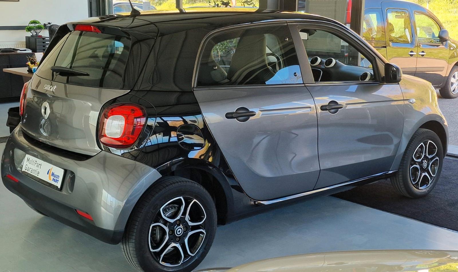 Smart ForFour 1.HAND*VOLL SCHECKHEFT*LEDER*TEMPOMAT