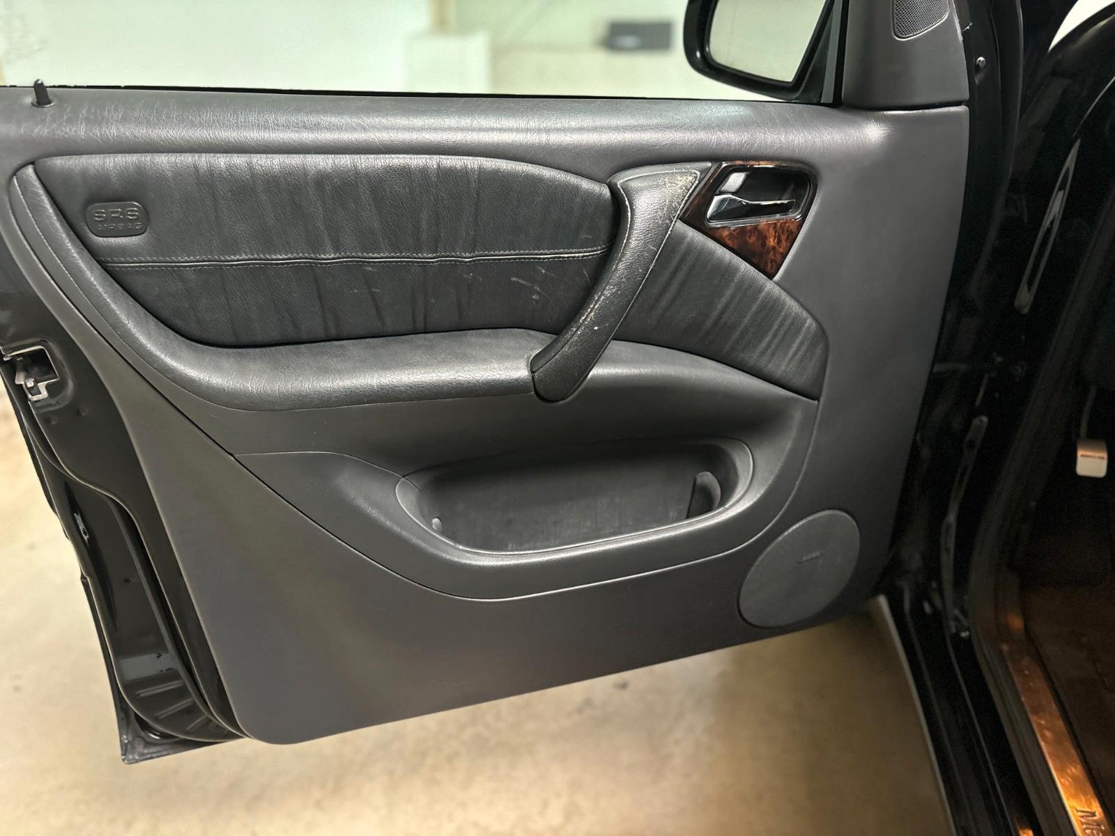 Mercedes-Benz ML 55 AMG V8 SHZ NAVI SCHIEBEDACH BOSE