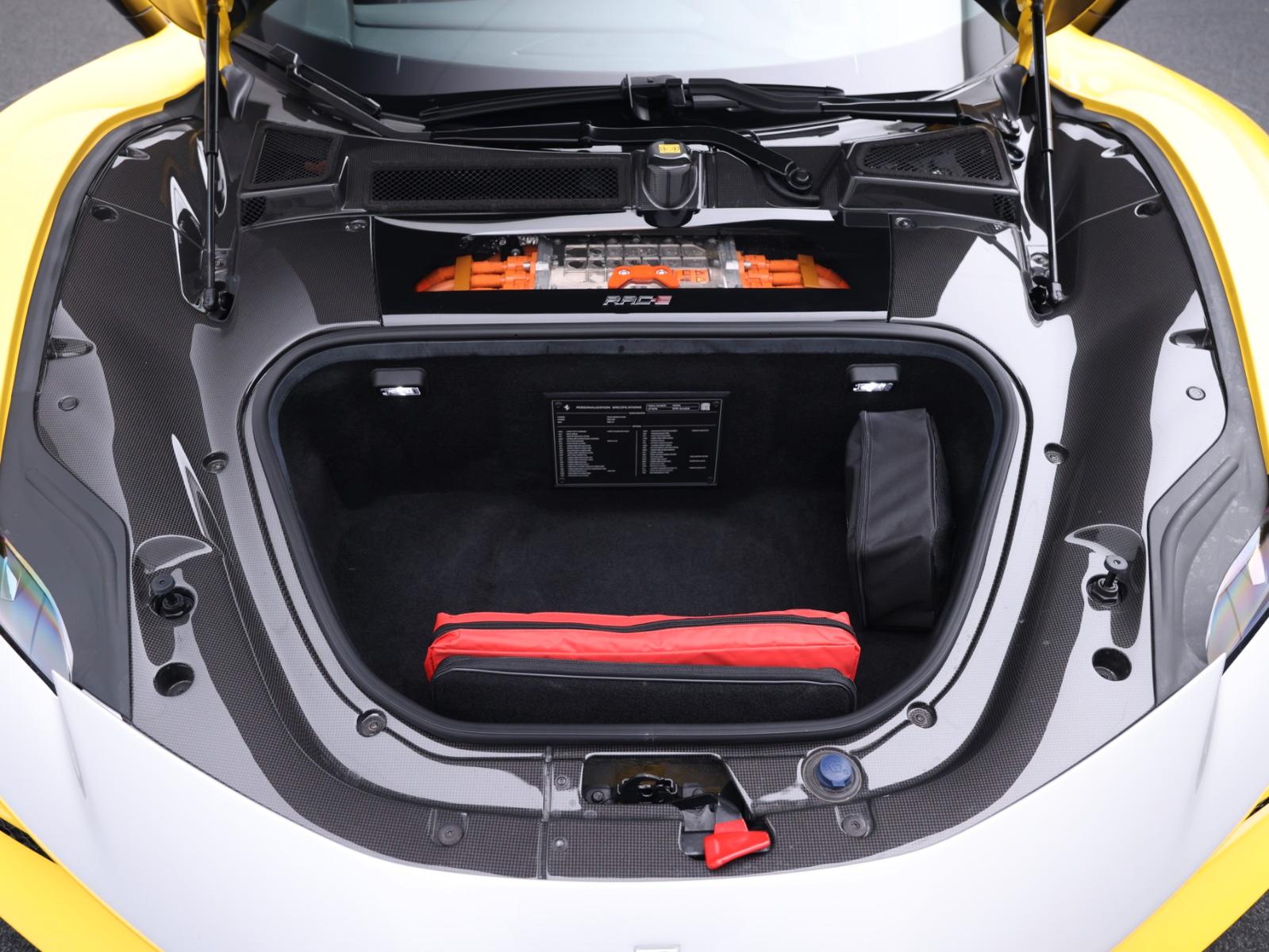 Ferrari SF90 Stradale Assetto Fiorano*Ferrari Frankfurt*