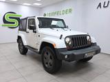 Jeep Wrangler 2.8 CRD Unlimited Sahara / DUAL TOP - Jeep aus 2011