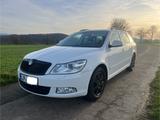 Skoda Octavia 1.6 TDI Elegance Combi Elegance - Skoda Octavia aus 2011: Elegance