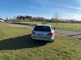 Mercedes-Benz E 200 T BlueEFFICIENCY - - Mercedes-Benz E 200: Behindertengerecht