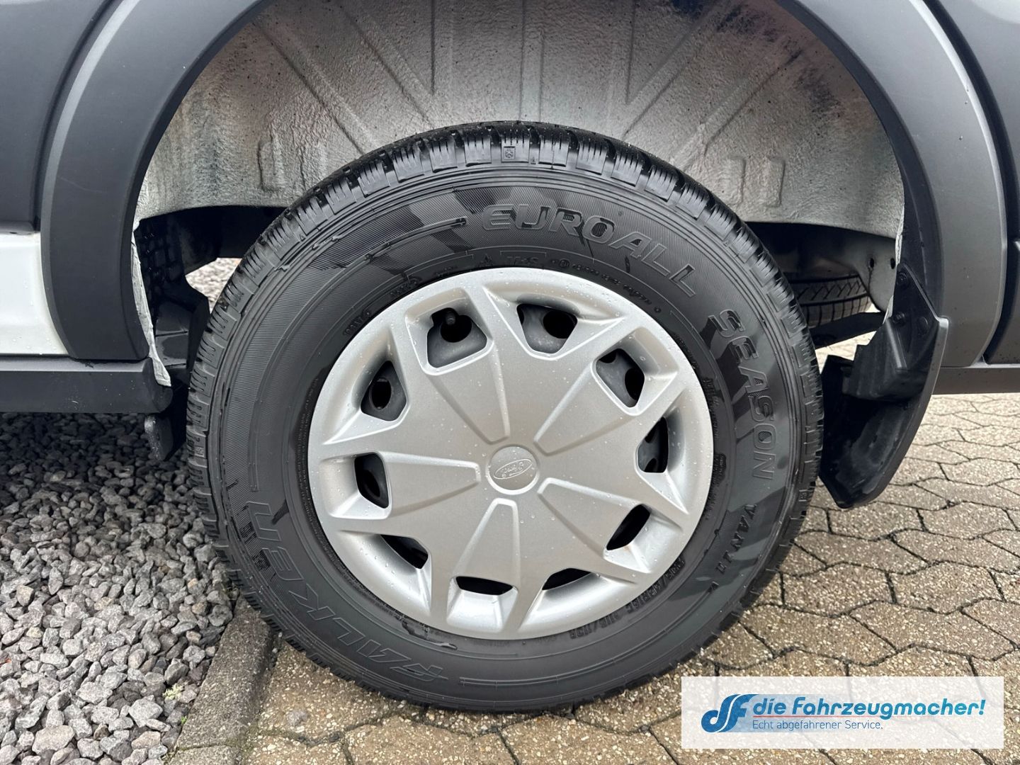 Fahrzeugabbildung Ford Transit Kasten 350 L3H3 Trend Apple CarPlay Andr