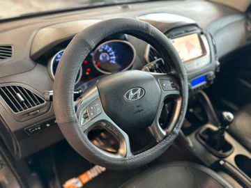 Hyundai ix35 Style AWD *Klima*SHZ*Kamera*AHK*Navi*EURO5*