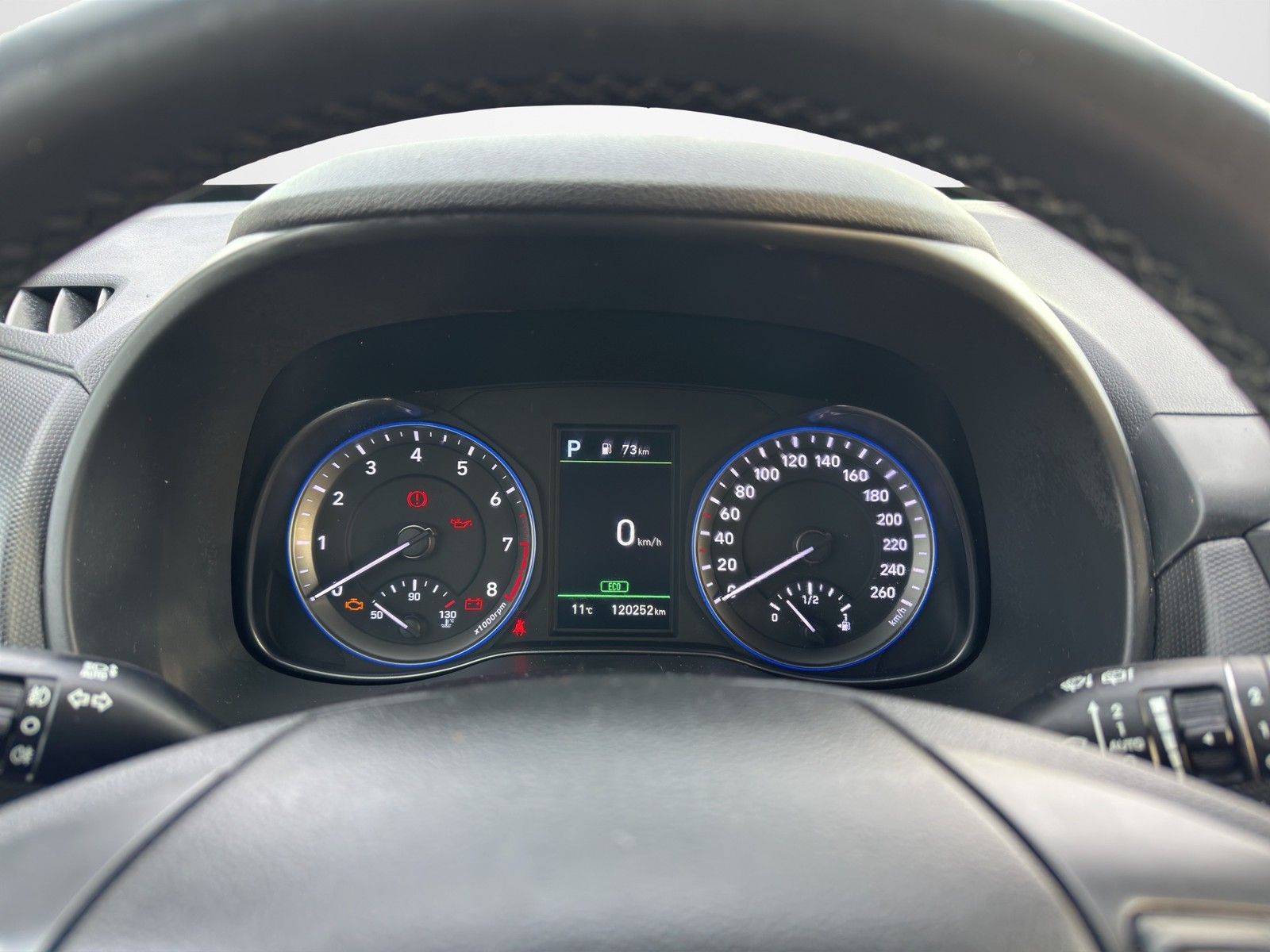 HYUNDAI KONA 1.6 T-GDI Premium 4WD AUTOMATIK / LEDER / H - Image 12