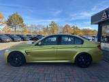 BMW M3 DKG CARBON*NAVI*VOLL-LED*360°*HARMAN KARDON* - BMW M3 Gebrauchtwagen