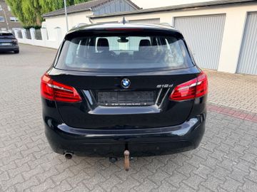 BMW 218 - 5