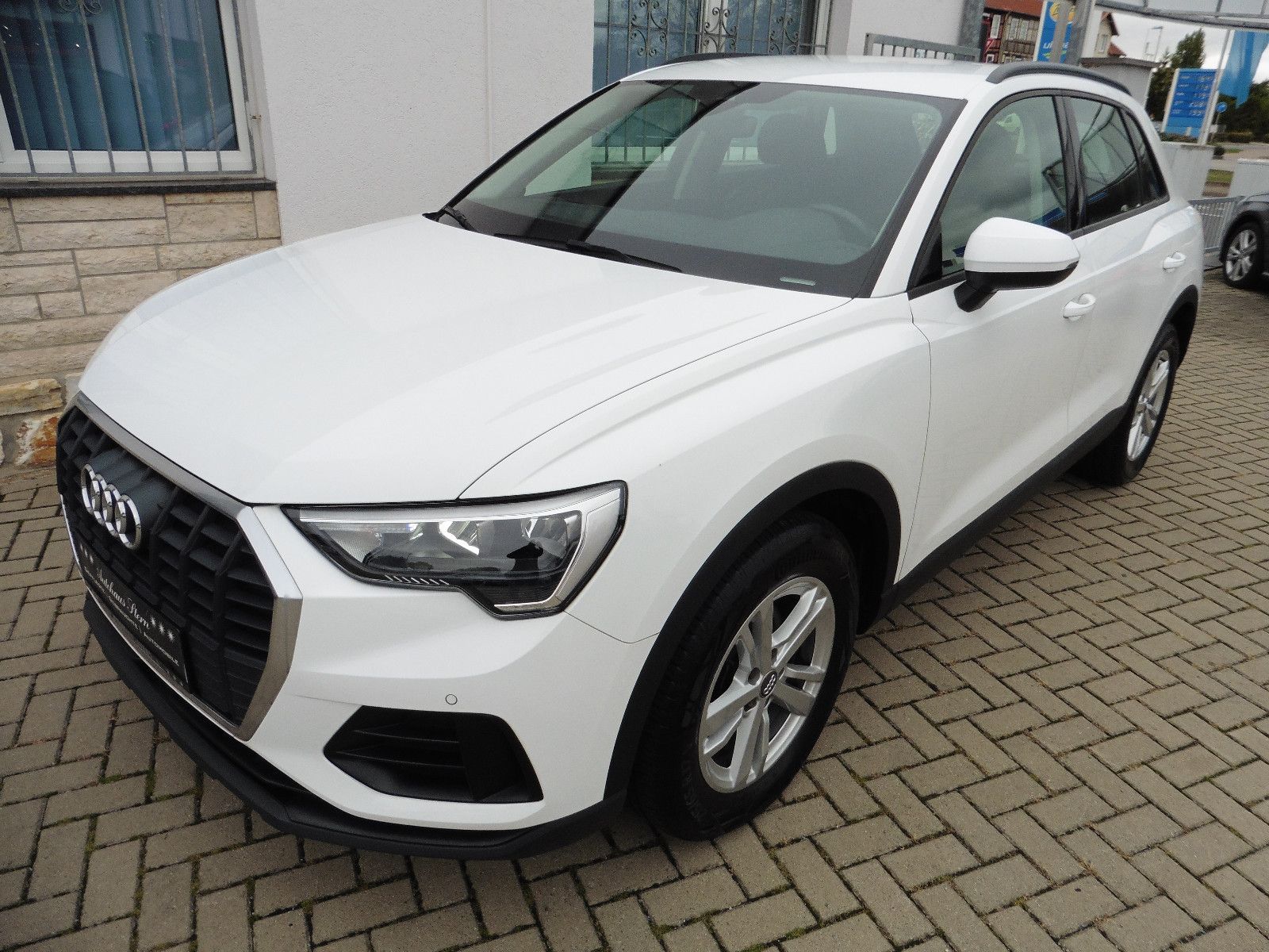 Audi Audi Q3 35 TFSI S tronic*LED*NAVI*PDC*Keyless*Spur