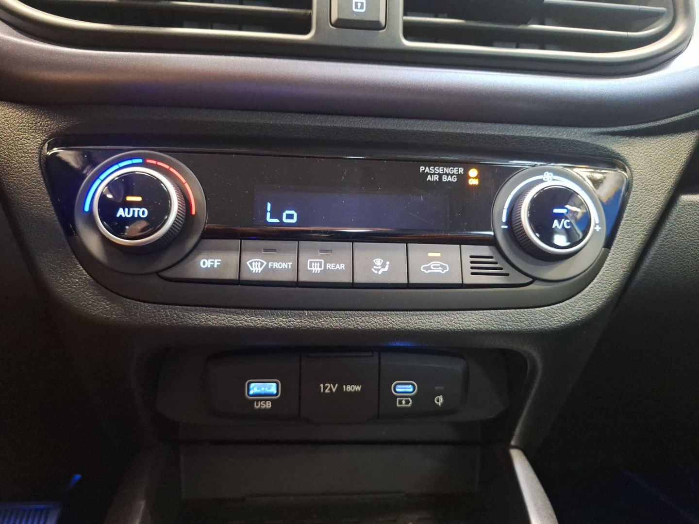 Hyundai i10 – Bild 14