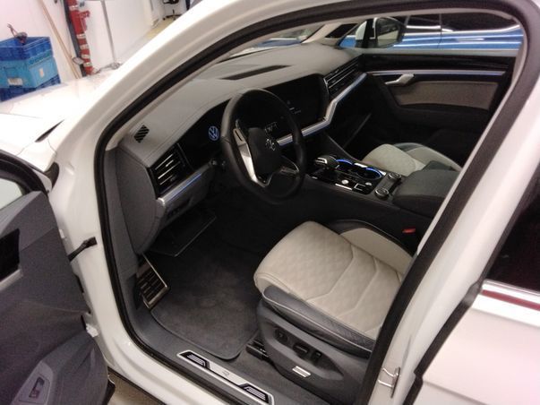 Volkswagen Touareg - Bild 6