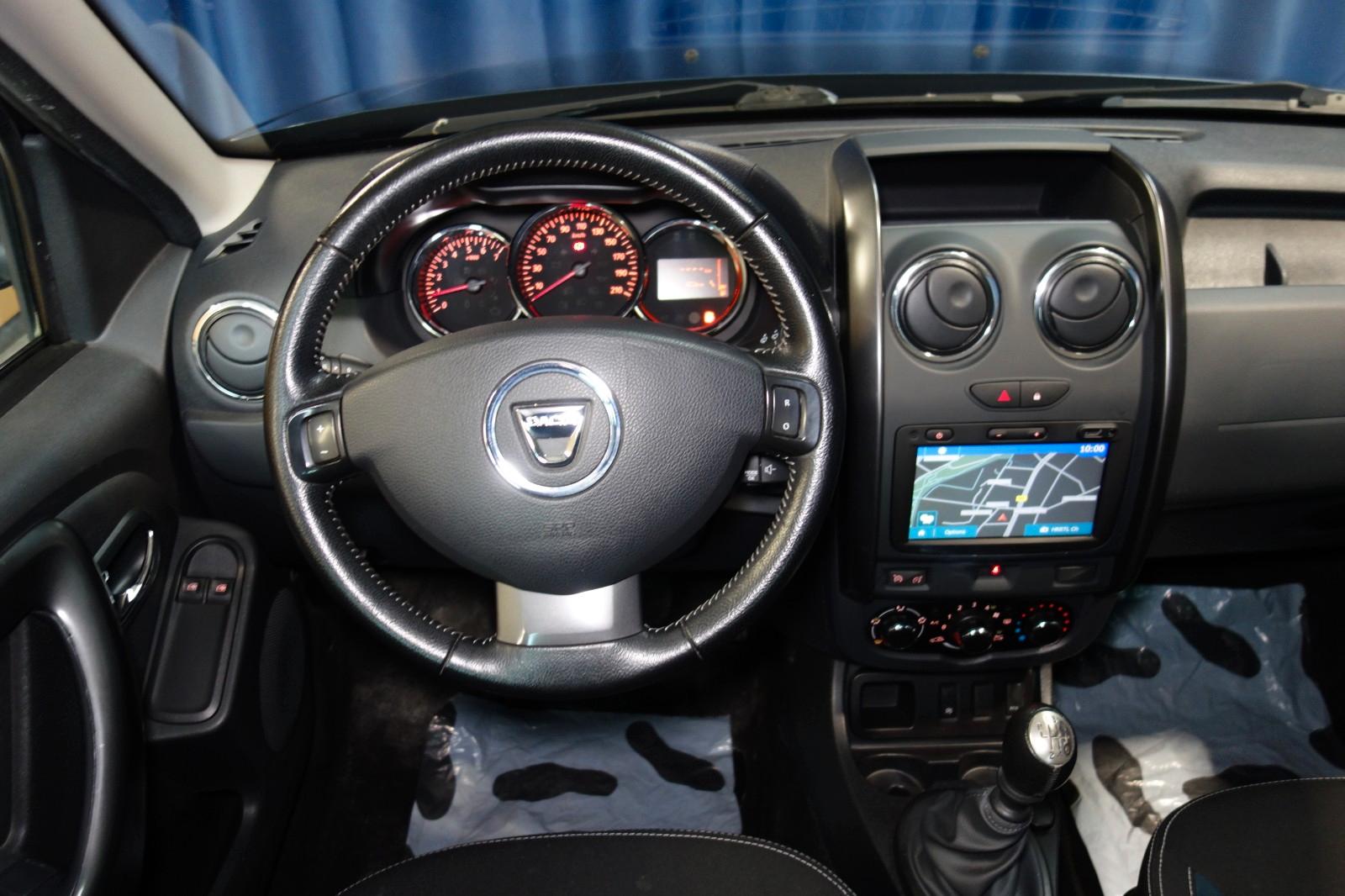 Dacia Duster  Celebration 4x2"Motorschaden"