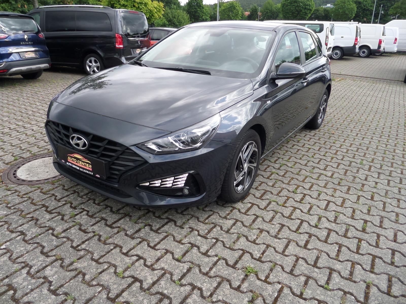 Hyundai i30 Select Mild-Hybrid+Cam+Klima+Automatik+1.HD