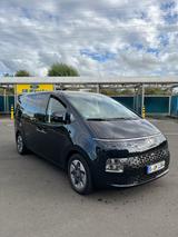 Hyundai Staria 2.2diesel - Hyundai STARIA aus 2021