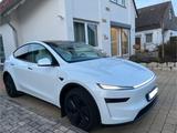 Tesla Model Y Juniper Premium Maximale Reichweite AWD  - Tesla Jahreswagen