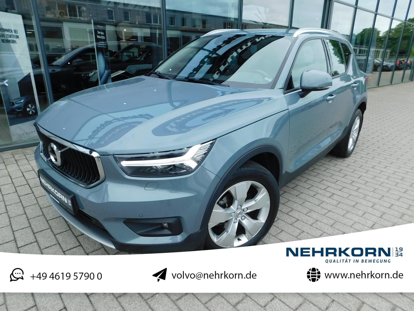 Fahrzeugabbildung Volvo XC40 D3 Momentum Pro