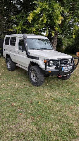 Toyota HZJ78