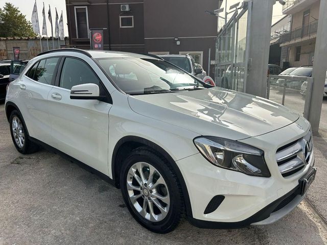 Mercedes-Benz MERCEDES - Classe GLA - GLA 180 d Executive