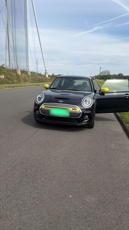 Image of MINI Cooper SE