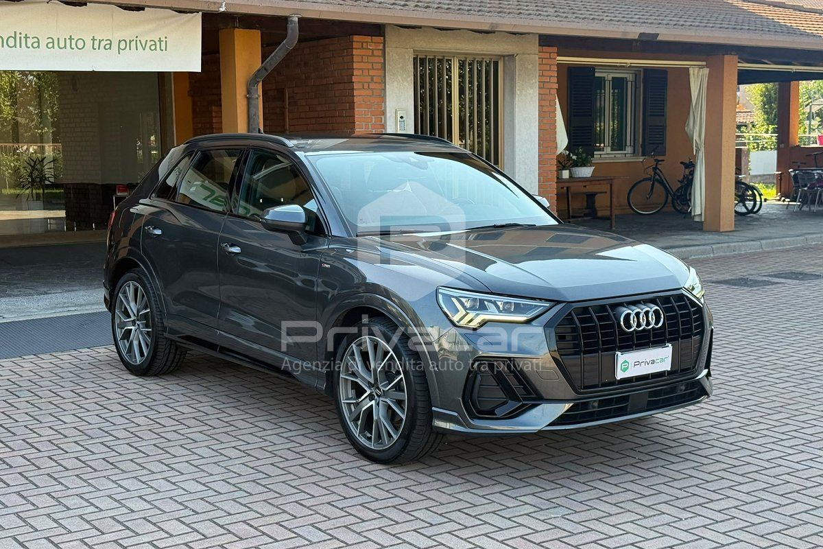 Audi AUDI Q3 35 TFSI S tronic S line edition imagem 3