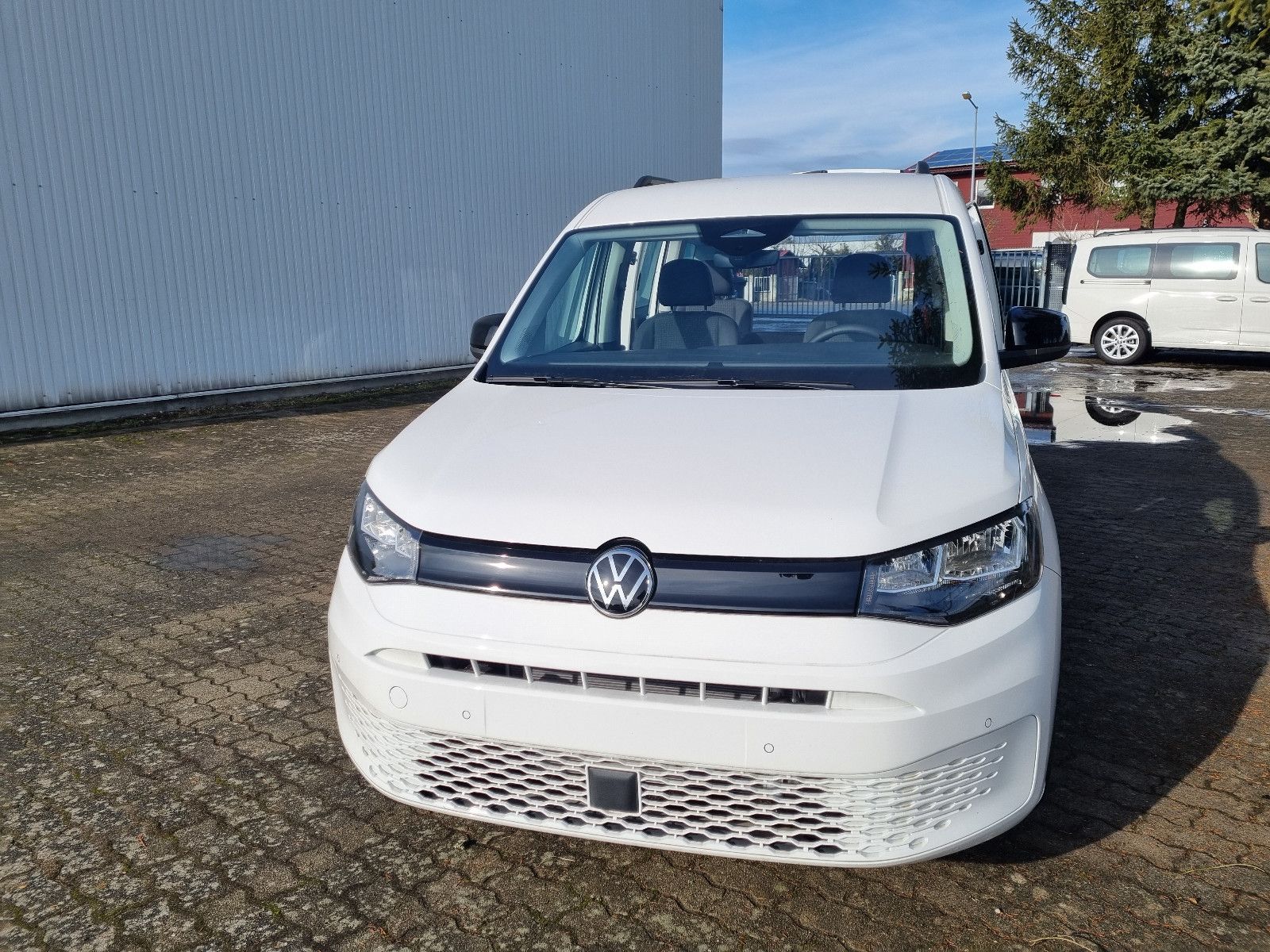 Volkswagen Caddy  Maxi Rollstuhlgerecht L- Umbau imagem 2