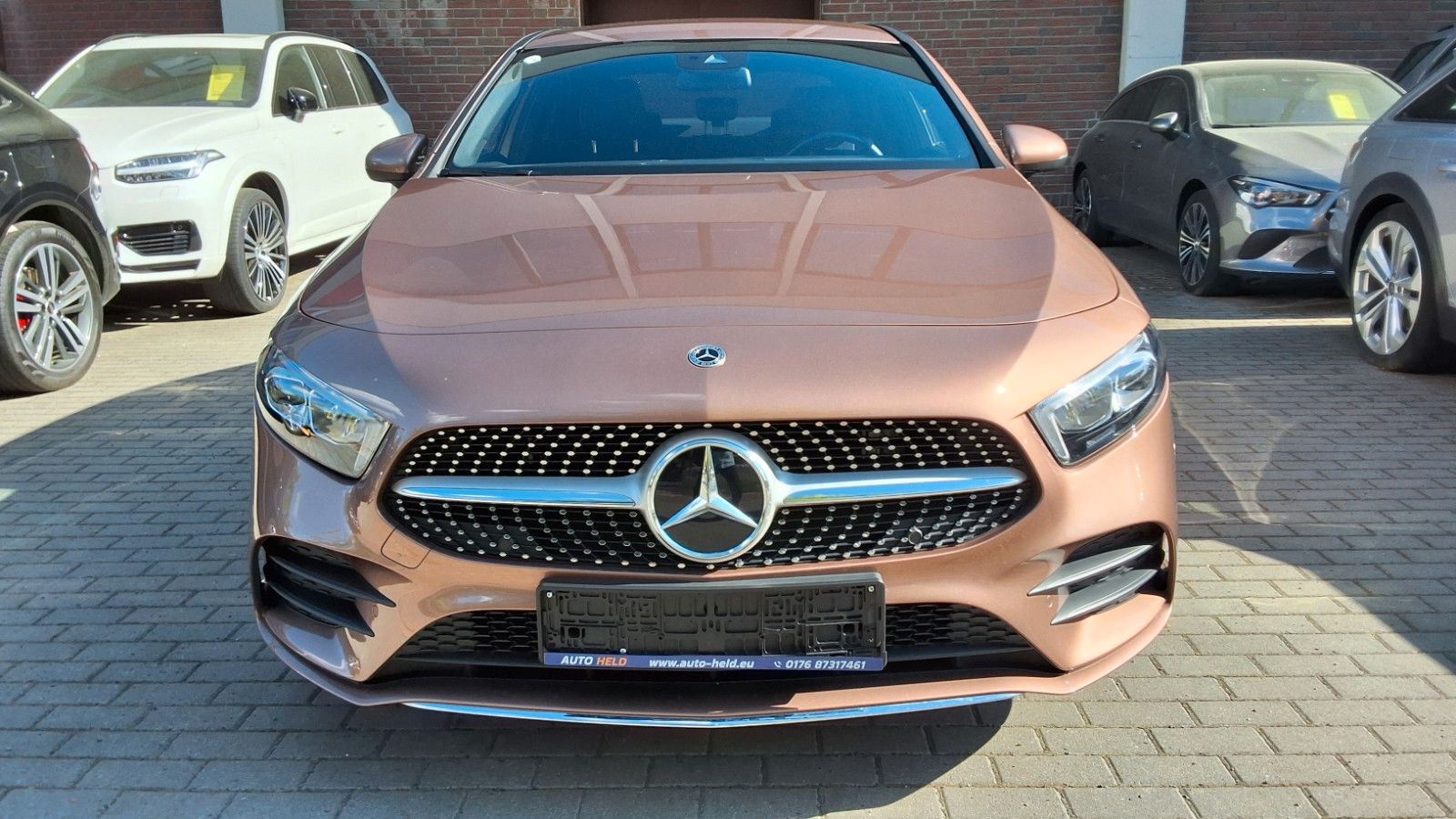 Mercedes-Benz A 250 Limousine AMG Line Top 1.Hand foto 5