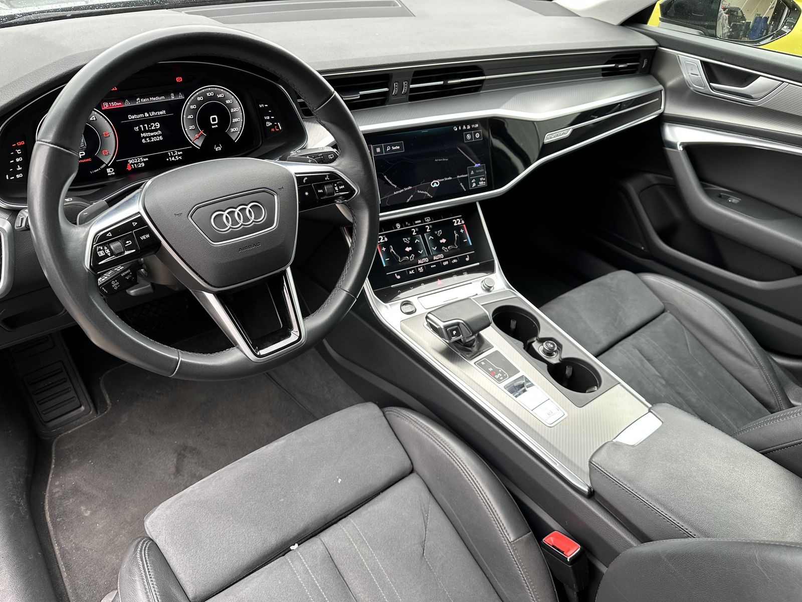 Fahrzeugabbildung Audi A6 Avant 40 TDI Qu S-Line NAV+LED+ACC+AHK+VCOCK