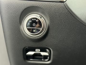 2021 Mercedes-BENZ C 220 — миниатюра 17