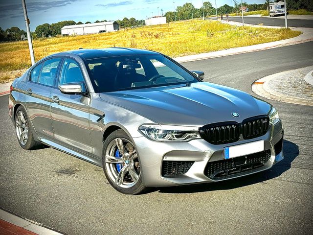 BMW M5+deutsches FZG+B&O+305kmh+BMW Garantie+Massage