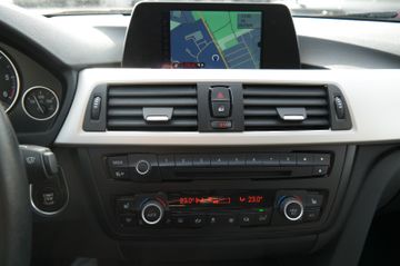 BMW 320 - 12