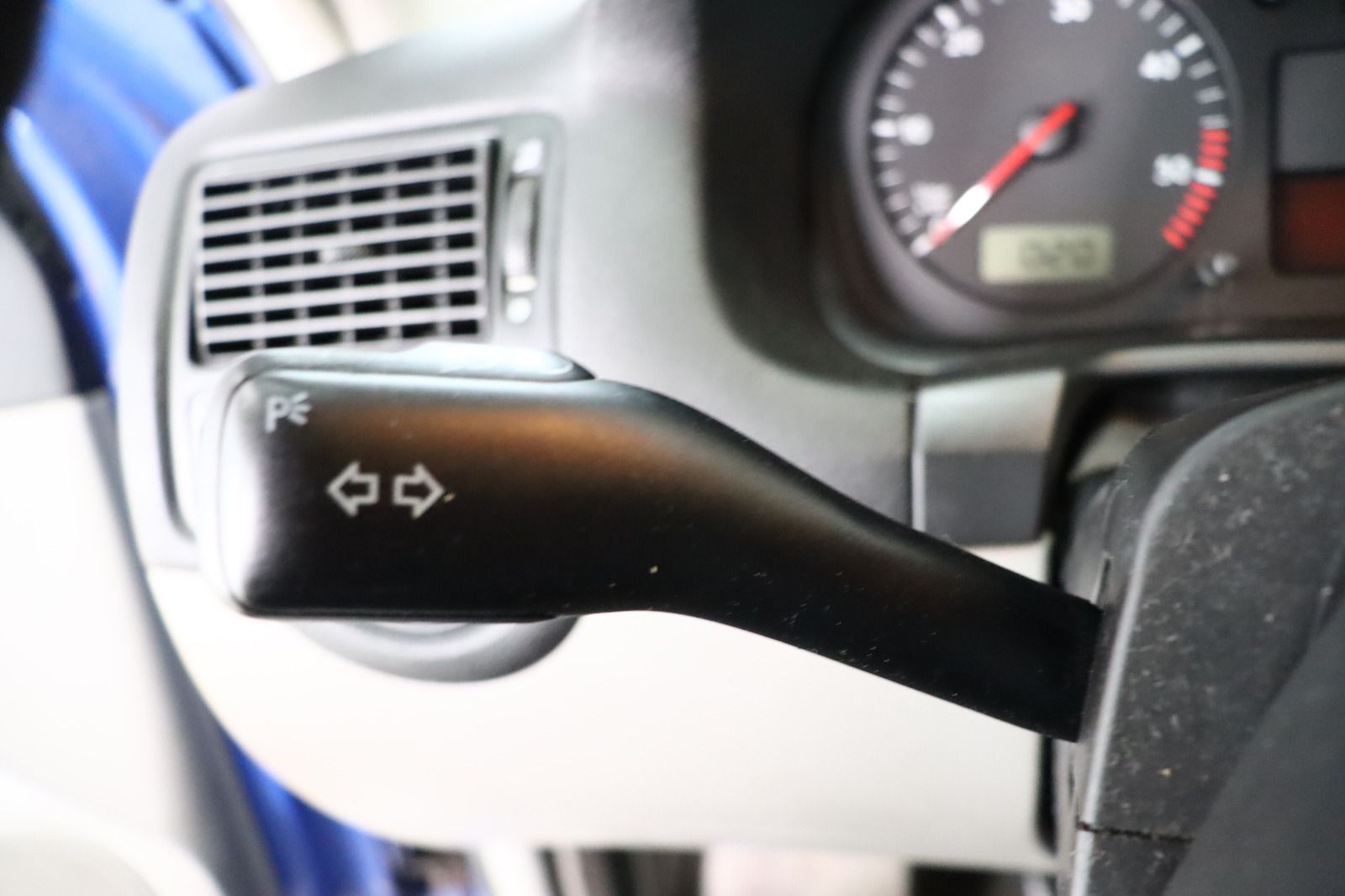 Fahrzeugabbildung Volkswagen Golf 1.9TDI Special * Klima *  SHZ