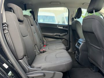 Ford S-Max - 10