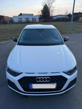 Audi A1 25 TFSI Sportback - - Audi A1: Standheizung