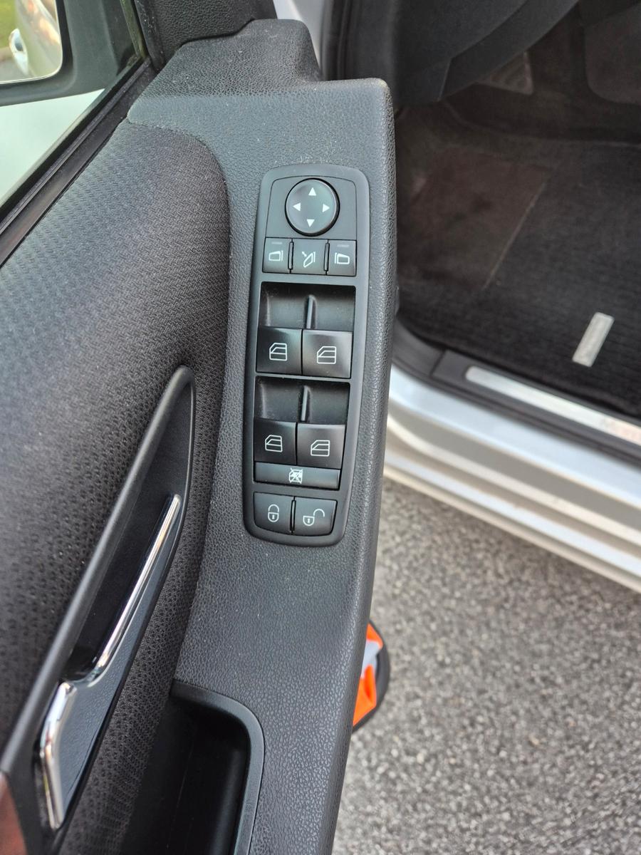 Mercedes-Benz A170 2007 — photo 7