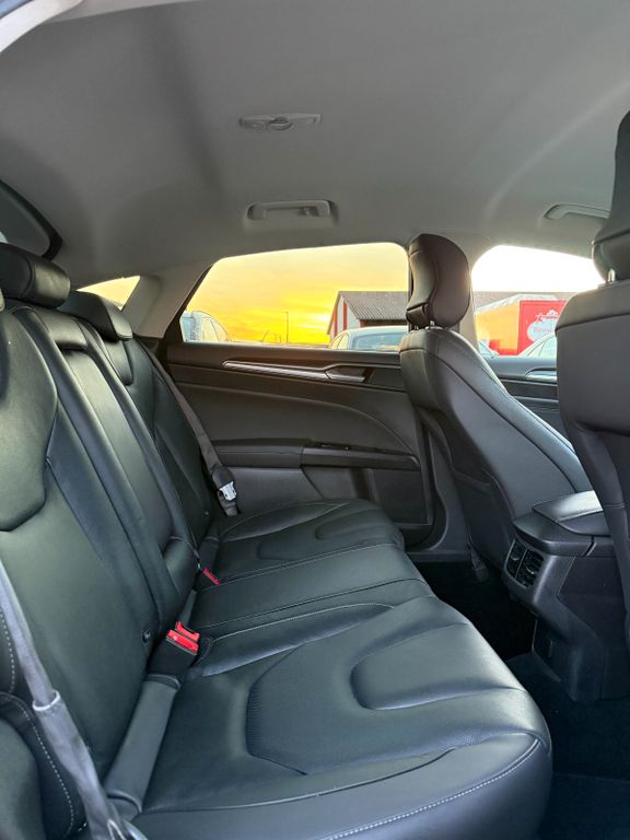 Ford Mondeo - Bild 23