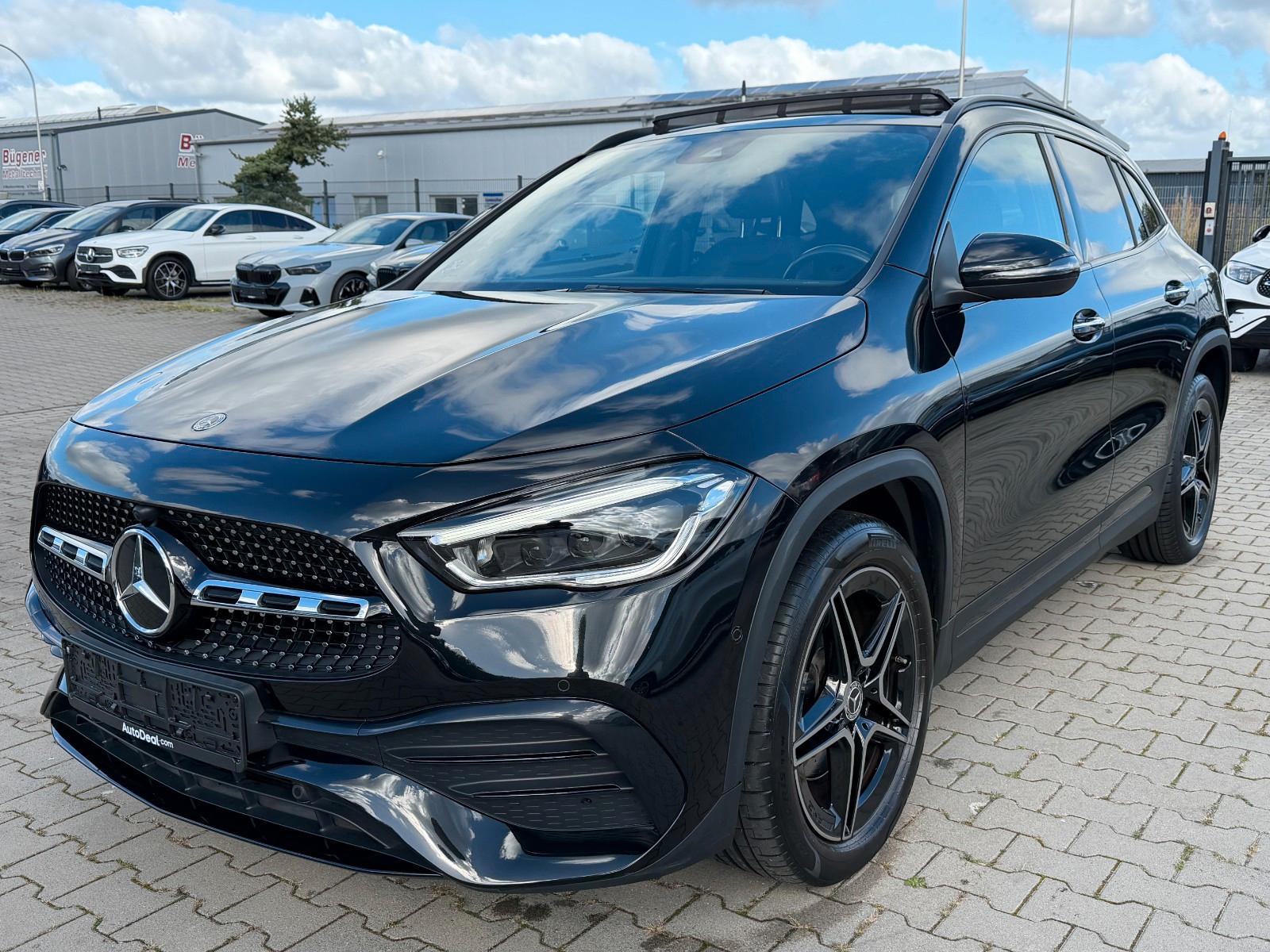 Mercedes-Benz GLA 250e AMG Line Panoramadach