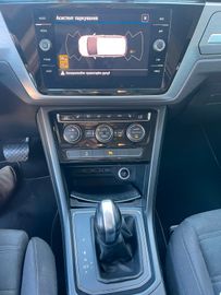 Volkswagen Touran - 7