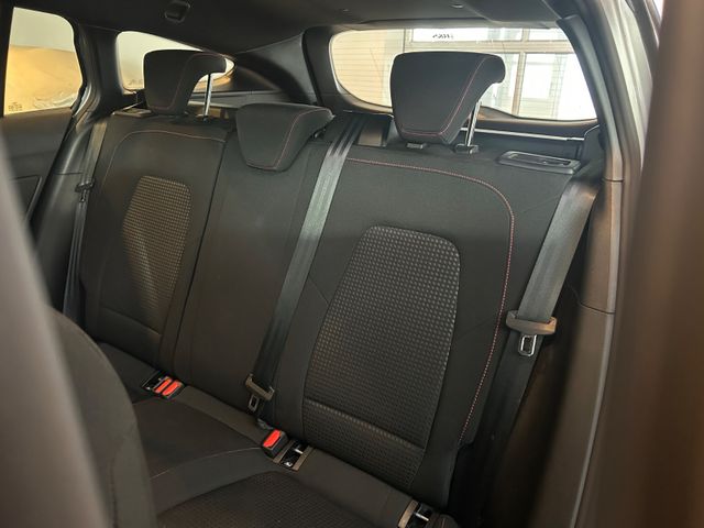 Fahrzeugabbildung Ford Focus Turnier ST-Line*Automatik*SYNC4*Scheckh.