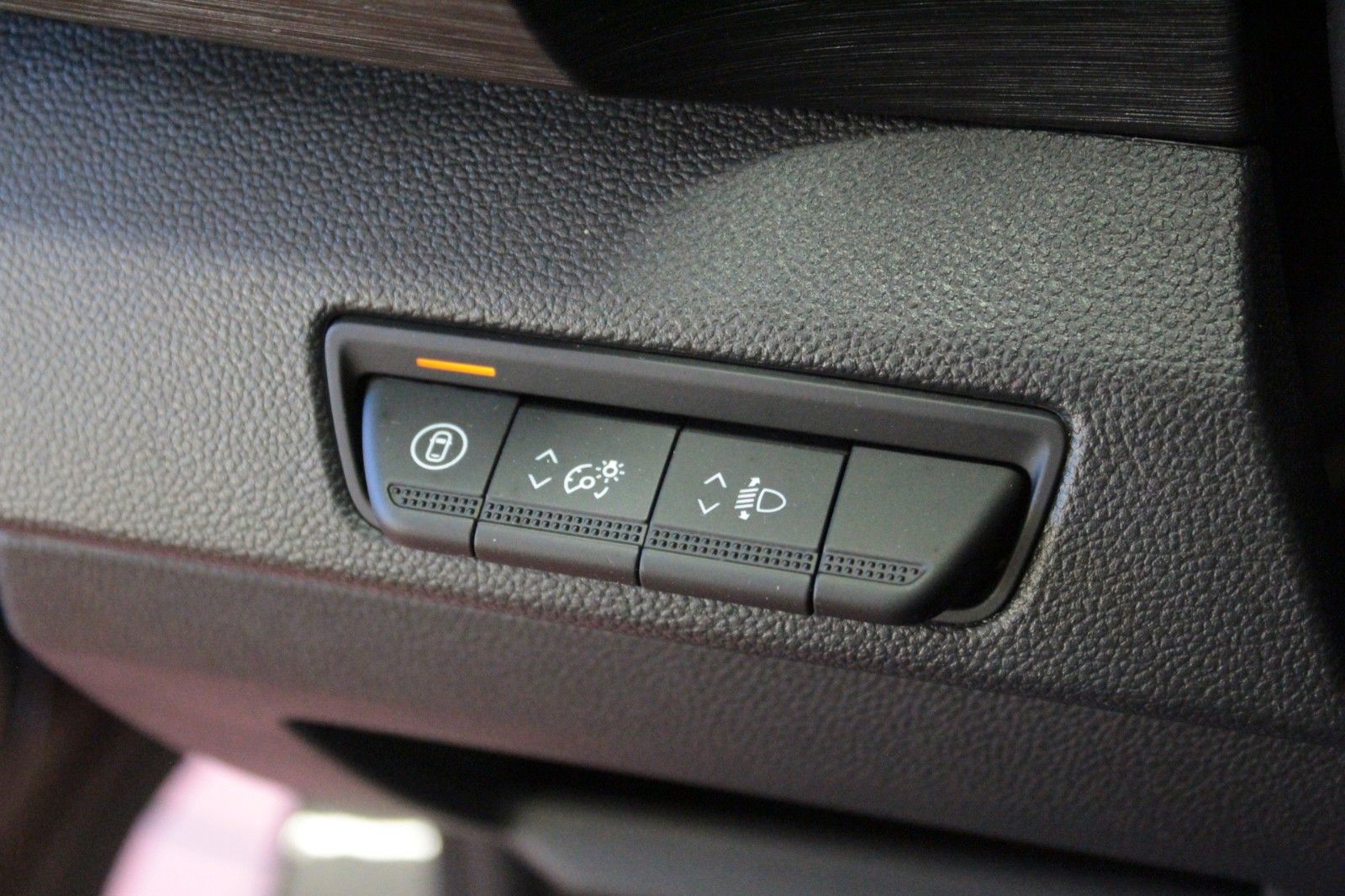 Fahrzeugabbildung Renault Trafic Grand dCi 150 EDC Evo*Automatik*8-Sitzer*